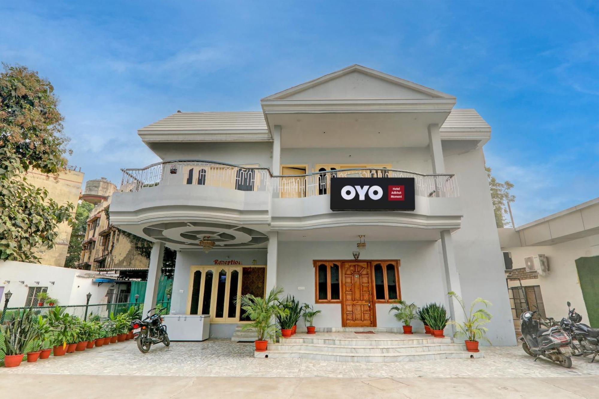 Hotel O Flagship Adbhut Moment Hotel Varanasi Esterno foto