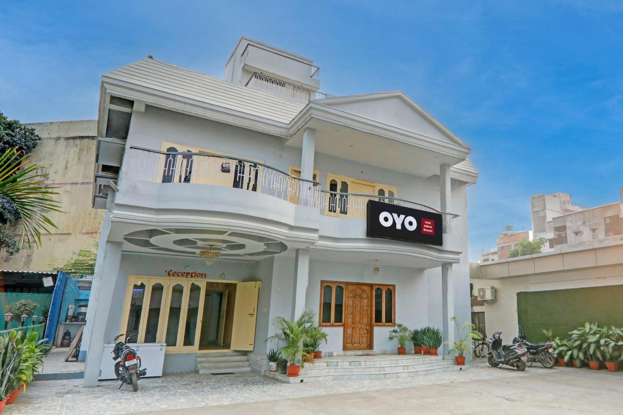 Hotel O Flagship Adbhut Moment Hotel Varanasi Esterno foto